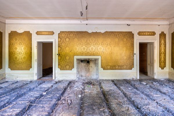 Fireplace Demolition in Schaumburg