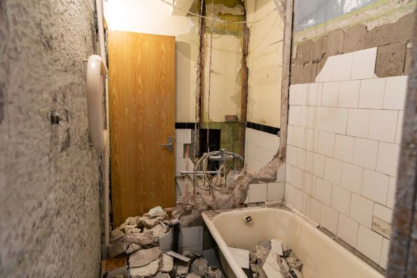 Bath Demolition in Schaumburg